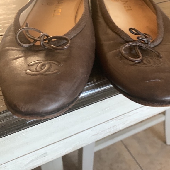 Authentic Chanel Ballet flats. Brown size 9.5 - Picture 4 of 6